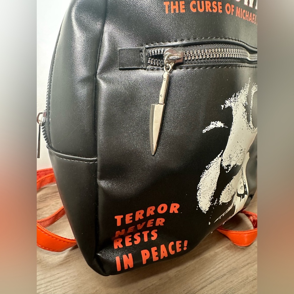 Halloween The Curse Of Michael Meyers Terror Never Rests In Peace Backpack. - Picture 2 of 9